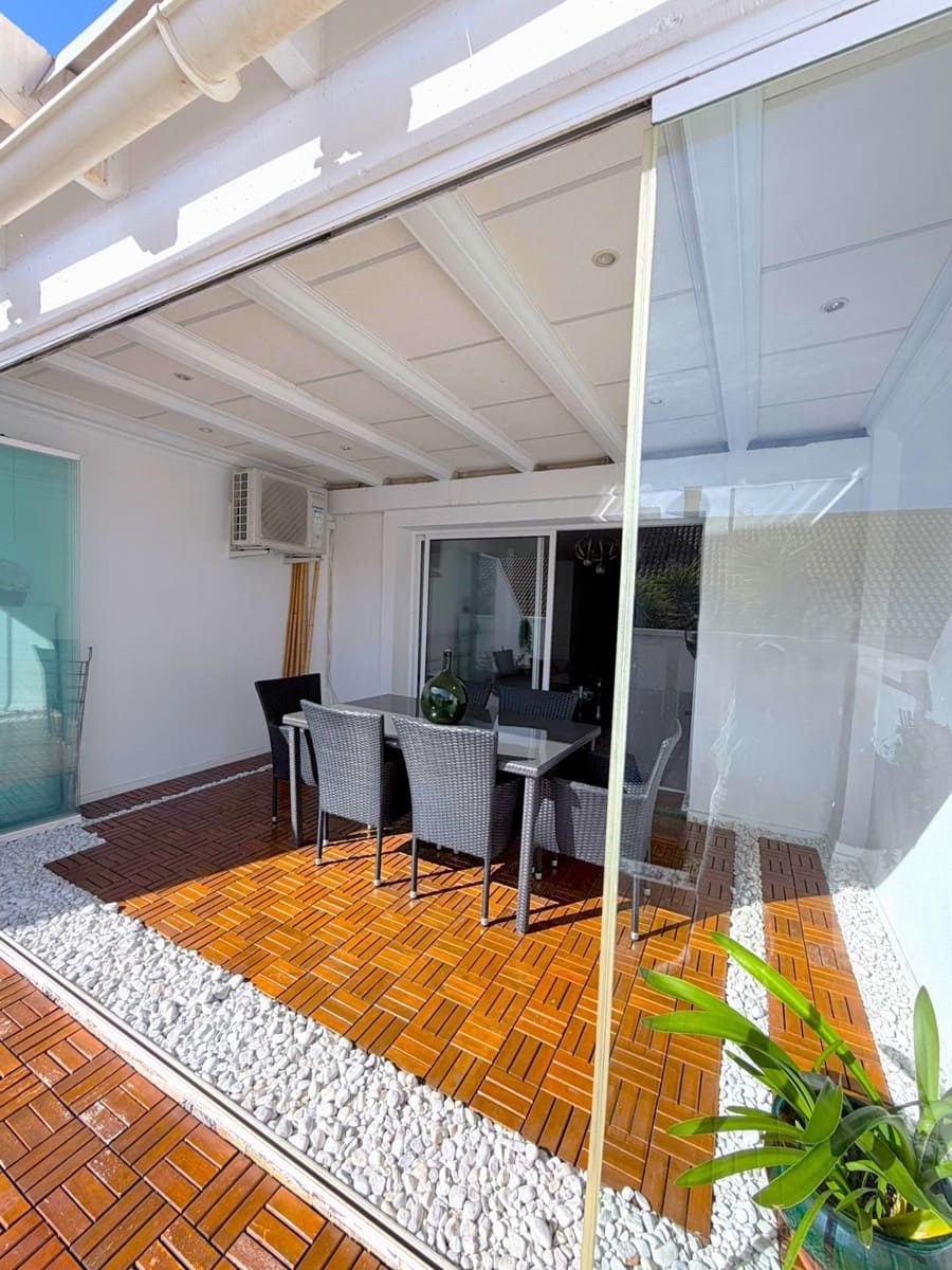 4 soverom Rekkehus til salgs i Benalmadena med svømmebasseng - € 425 000 (Ref: 9571282)