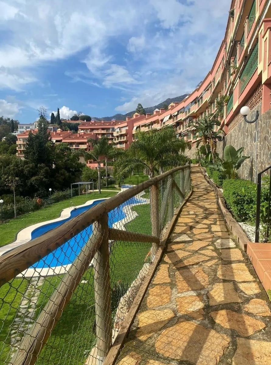 Ático de 4 habitaciones en Fuengirola en venta con piscina garaje - 560.000 € (Ref: 9571286)