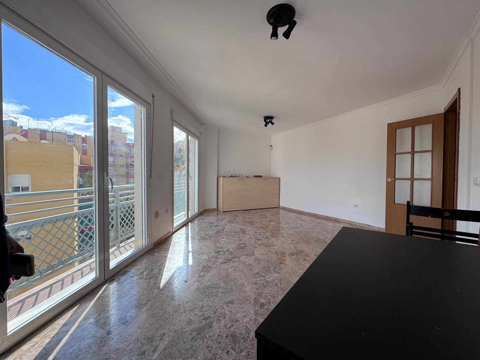 3 Zimmer Wohnung zu verkaufen in Fuengirola mit Garage - 350.000 € (Ref: 9571287)