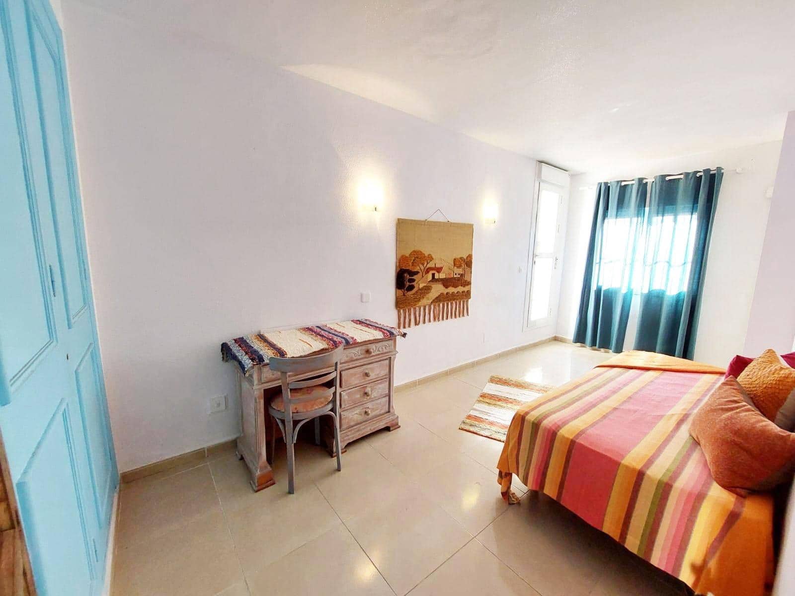 4 makuuhuone Paritalo myytävänä paikassa Sitio de Calahonda mukana uima-altaan 
autotalli - 530 000 € (Ref: 9571294)