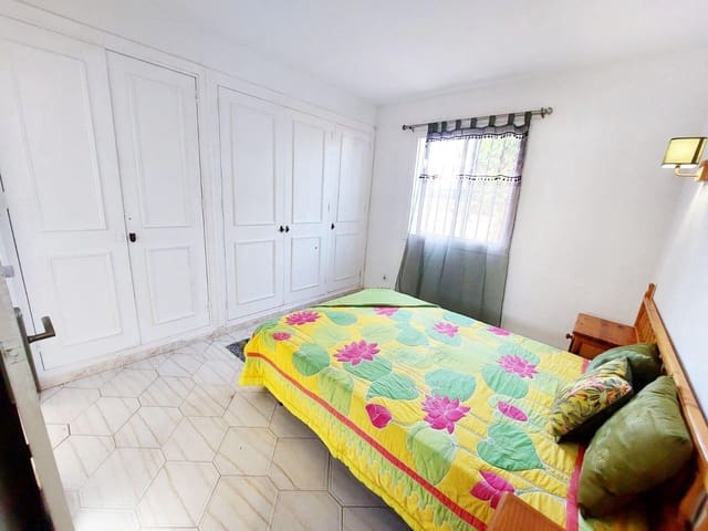 4 makuuhuone Paritalo myytävänä paikassa Sitio de Calahonda, Mijas mukana uima-altaan 
autotalli - 530 000 € (Ref: 9571294)