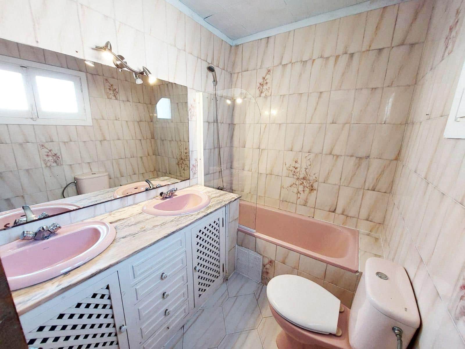 4 makuuhuone Paritalo myytävänä paikassa Sitio de Calahonda mukana uima-altaan 
autotalli - 530 000 € (Ref: 9571294)