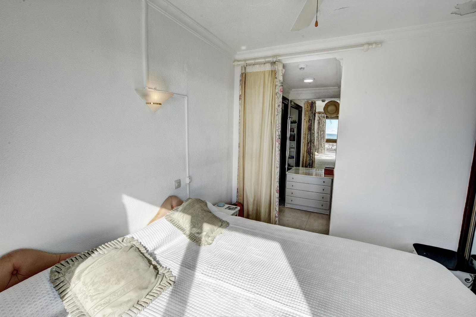 1 quarto Apartamento para venda em Torremolinos com piscina - 325 000 € (Ref: 9586612)