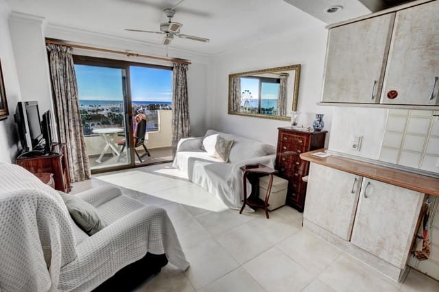 1 soverom Leilighet til salgs i Torremolinos med svømmebasseng - € 325 000 (Ref: 9586612)