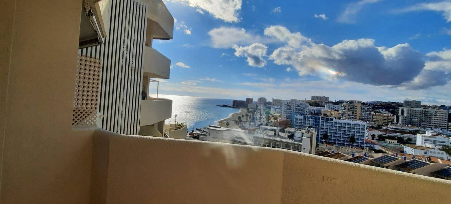 Studio na sprzedaż w Benalmadena z basenem - 285 000 € (Ref: 9591406)