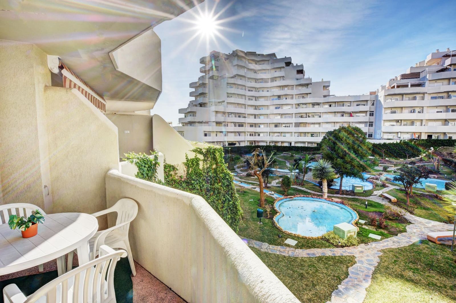 1 soveværelse Studio til salg i Benalmadena med swimmingpool - € 279.000 (Ref: 9605080)