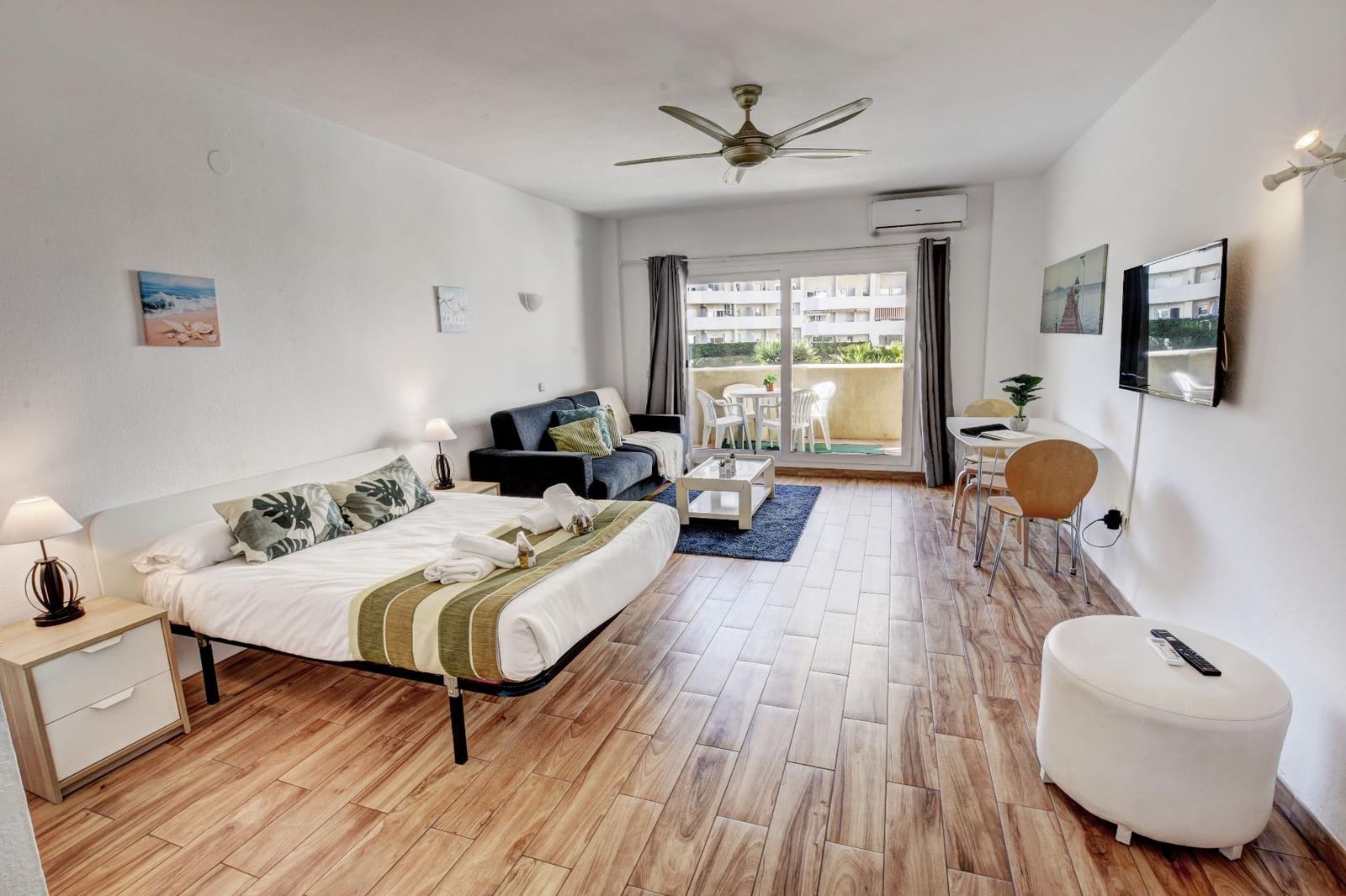 1 soveværelse Studio til salg i Benalmadena med swimmingpool - € 279.000 (Ref: 9605080)