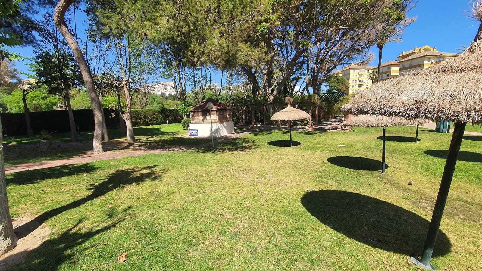 1 soveværelse Studio til salg i Benalmadena med swimmingpool - € 279.000 (Ref: 9605080)