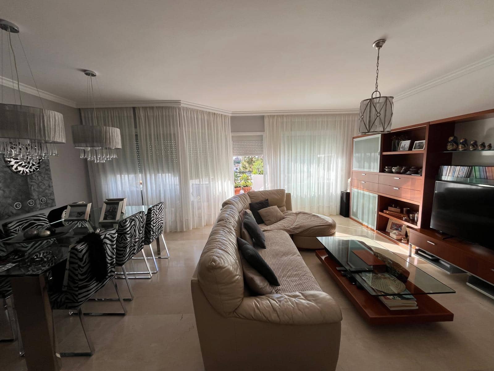 4 chambre Villa/Maison Mitoyenne à vendre à Benalmadena avec piscine garage - 639 000 € (Ref: 9605081)