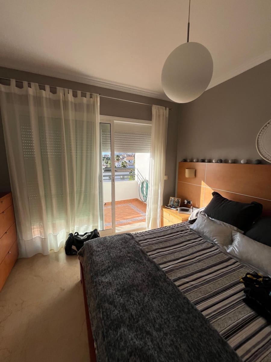 4 chambre Villa/Maison Mitoyenne à vendre à Benalmadena avec piscine garage - 639 000 € (Ref: 9605081)