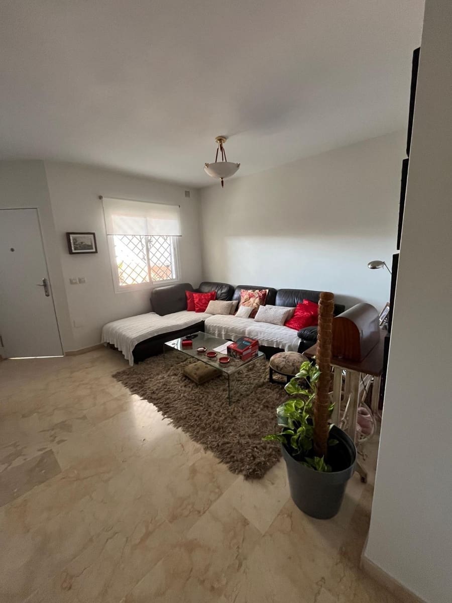 4 chambre Villa/Maison Mitoyenne à vendre à Benalmadena avec piscine garage - 639 000 € (Ref: 9605081)