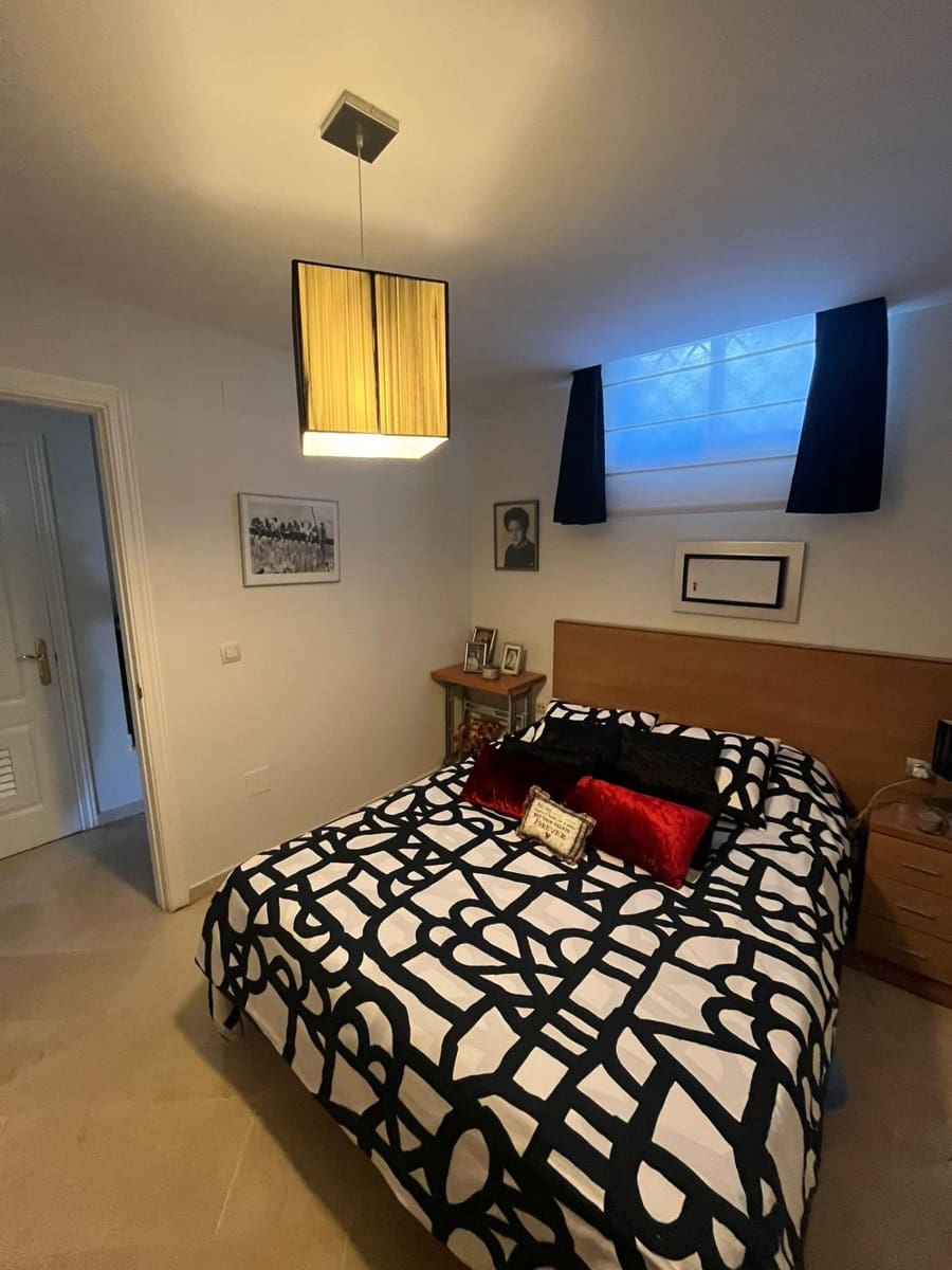 4 chambre Villa/Maison Mitoyenne à vendre à Benalmadena avec piscine garage - 639 000 € (Ref: 9605081)