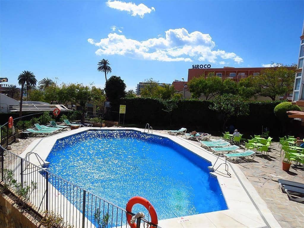 Estúdio para venda em Benalmadena Costa com piscina - 170 000 € (Ref: 9615633)
