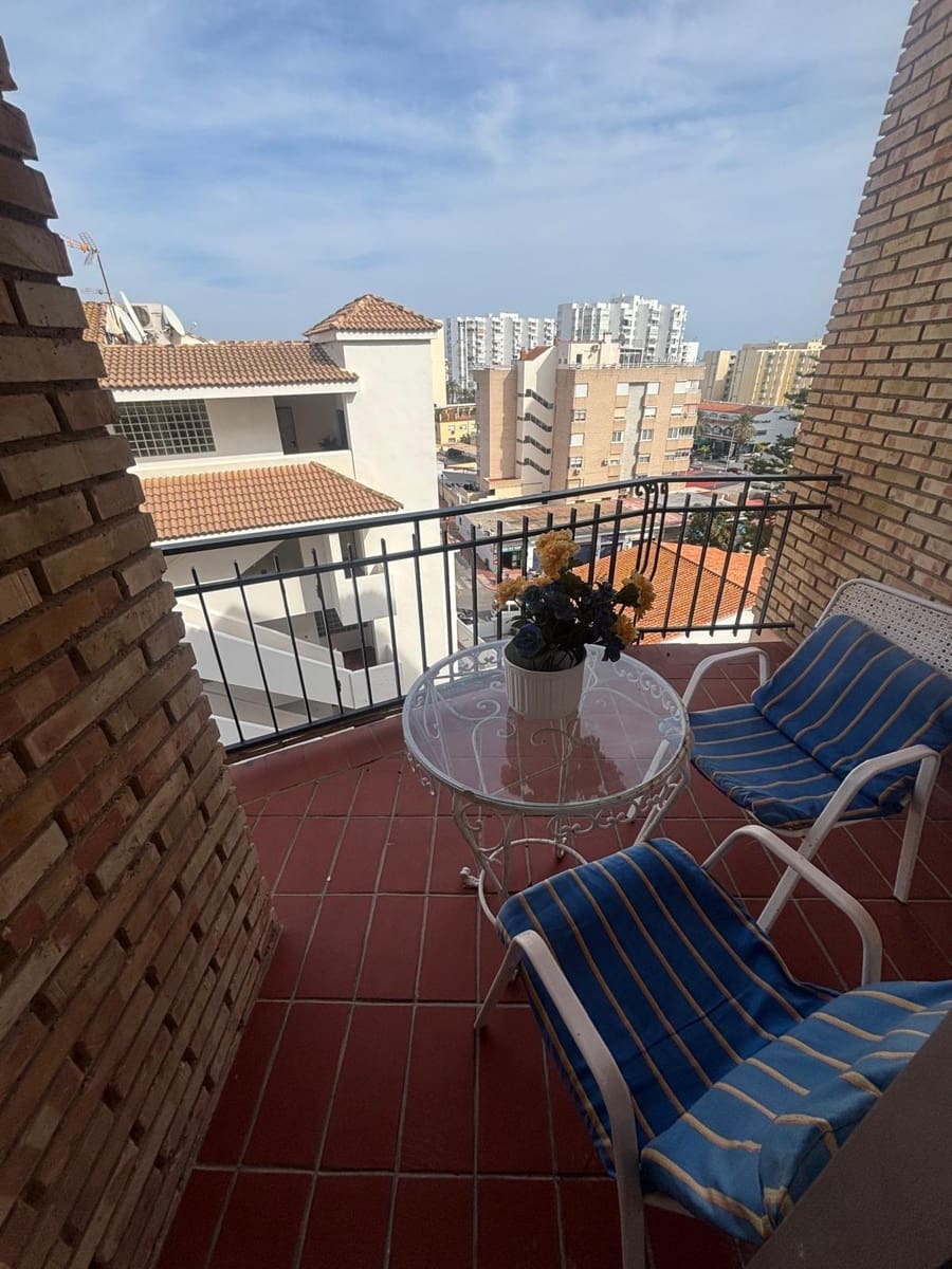 Estúdio para venda em Benalmadena Costa com piscina - 170 000 € (Ref: 9615633)