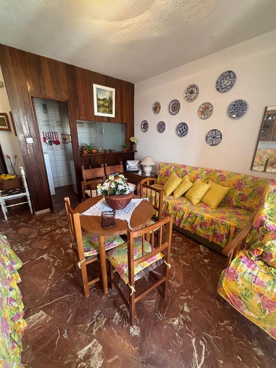 Estúdio para venda em Benalmadena Costa com piscina - 170 000 € (Ref: 9615633)