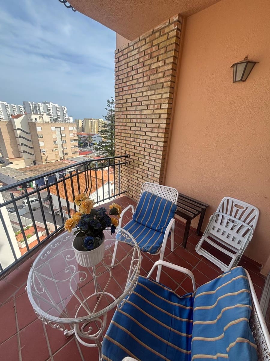 Estúdio para venda em Benalmadena Costa com piscina - 170 000 € (Ref: 9615633)