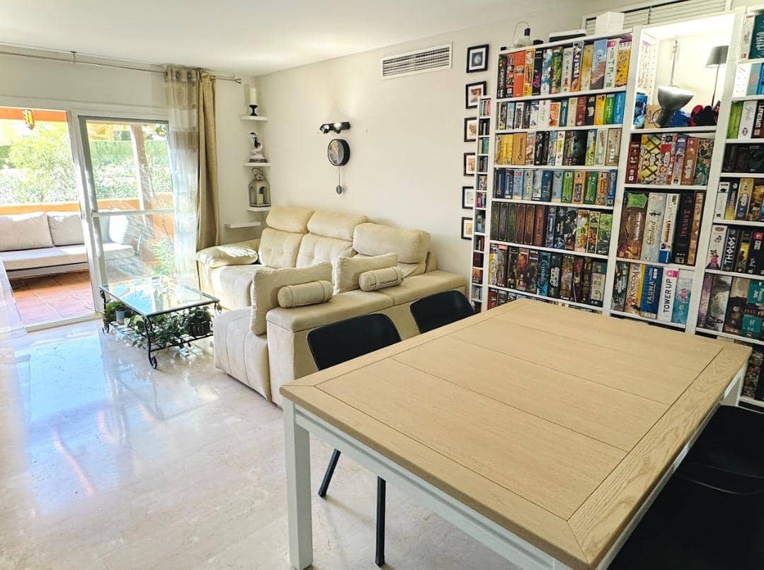 3 soveværelse Lejlighed til salg i Riviera del Sol med swimmingpool - € 334.000 (Ref: 9627678)