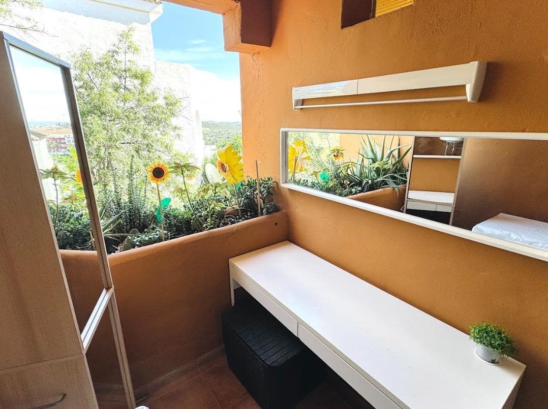 3 soveværelse Lejlighed til salg i Riviera del Sol med swimmingpool - € 334.000 (Ref: 9627678)