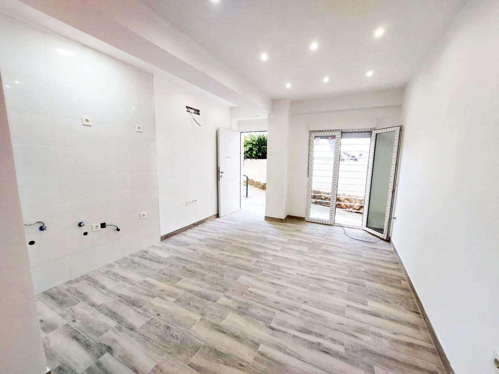 1 bedroom Flat for sale in Torremolinos - € 147,000 (Ref: 9630118)