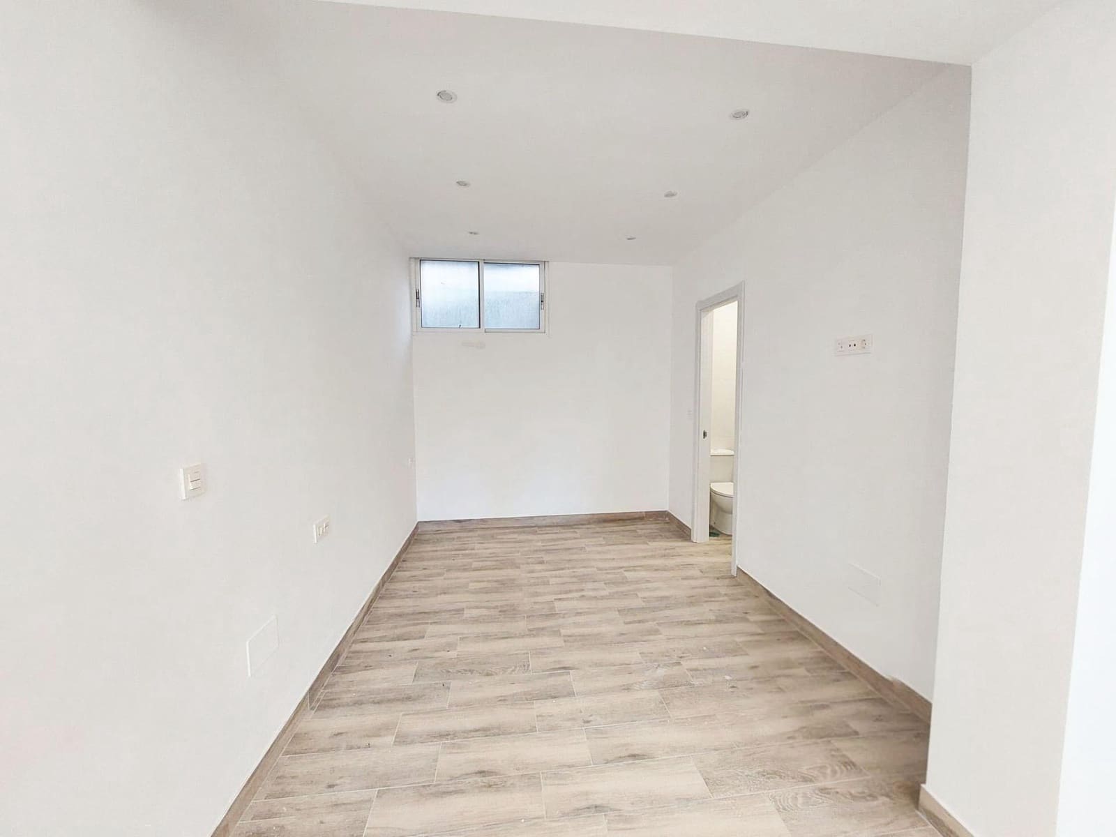 1 bedroom Flat for sale in Torremolinos - € 147,000 (Ref: 9630118)