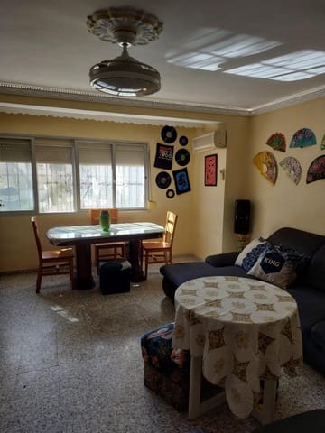 3 makuuhuone Asunto myytävänä paikassa Torremolinos - 230 000 € (Ref: 9637707)