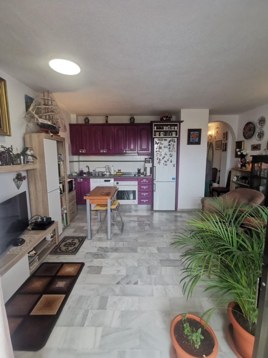 1 bedroom Apartment for sale in Torremolinos with pool - € 240,000 (Ref: 9645128)