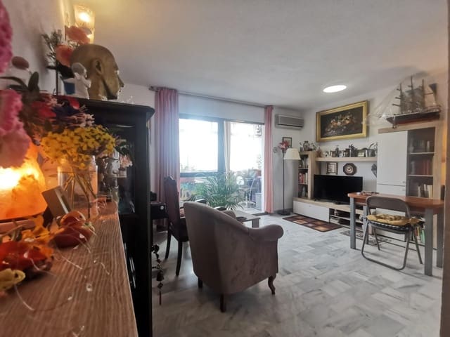 1 bedroom Apartment for sale in Torremolinos with pool - € 240,000 (Ref: 9645128)