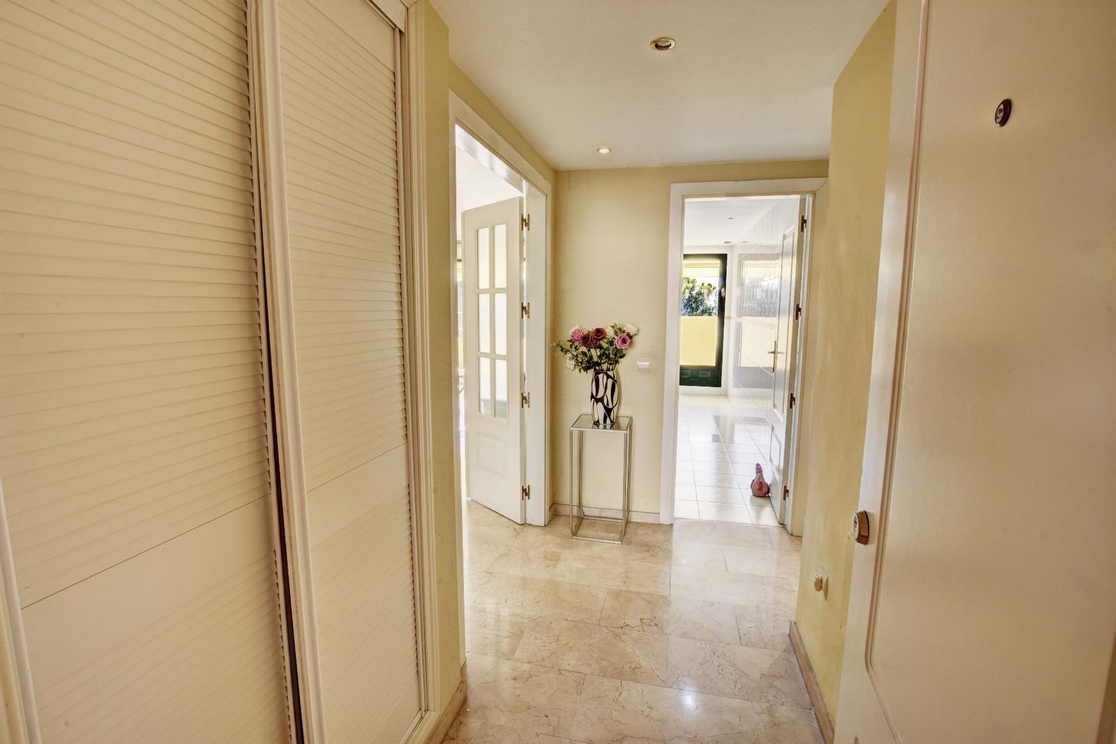 2 sypialnia Mieszkanie na sprzedaż w Torrequebrada z basenem garażem - 369 000 € (Ref: 9652107)