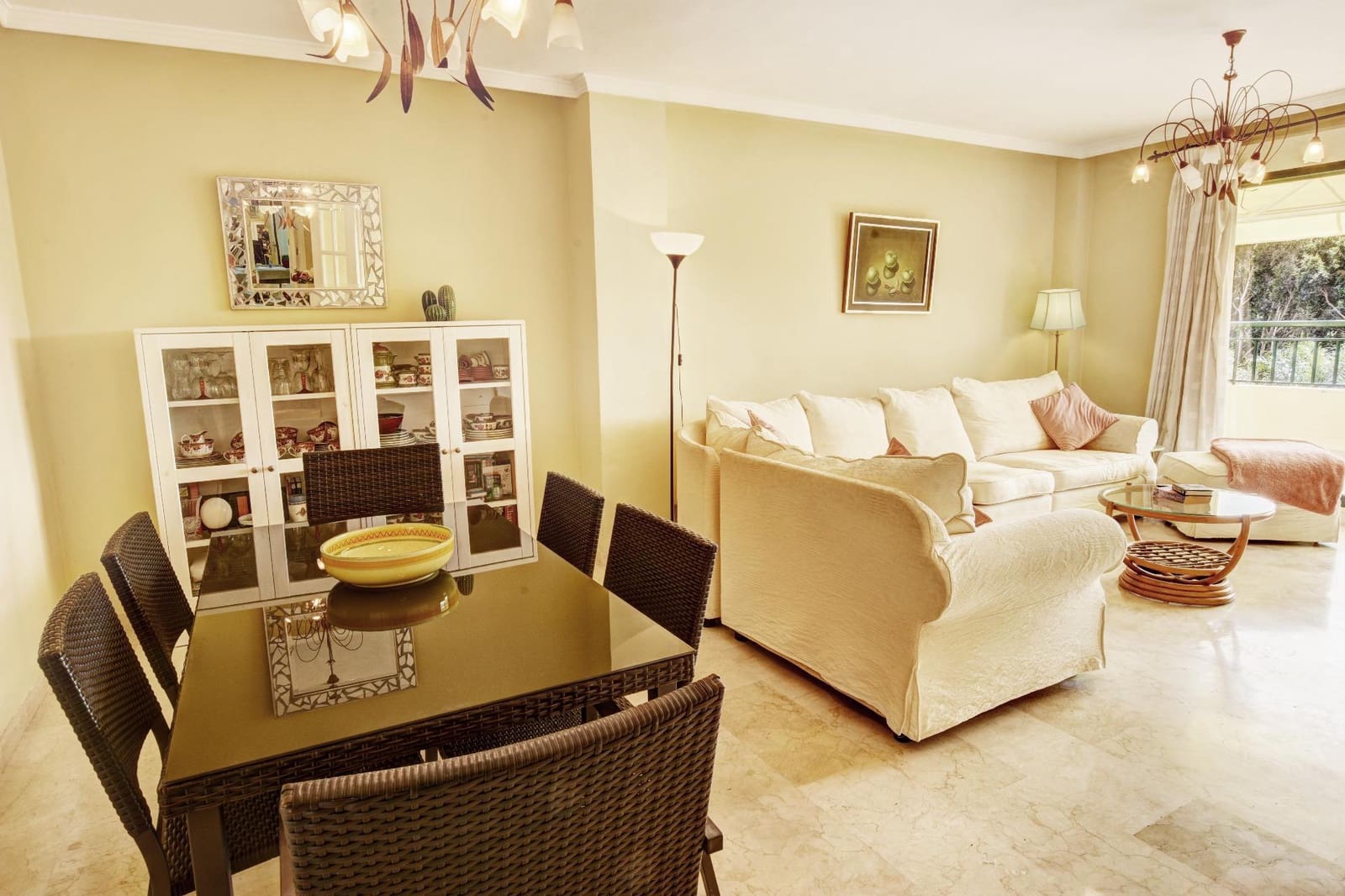 2 sypialnia Mieszkanie na sprzedaż w Torrequebrada z basenem garażem - 369 000 € (Ref: 9652107)