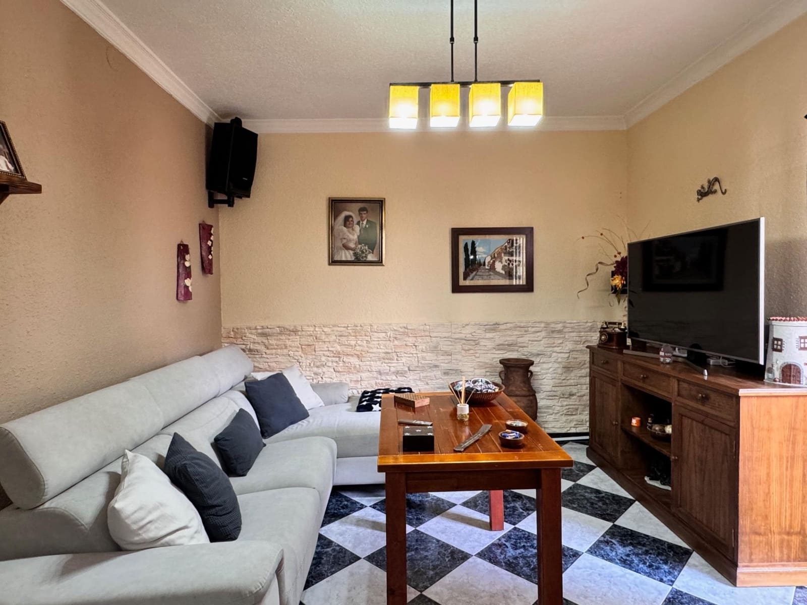 3 soverom Kjedet enebolig til salgs i Puerto de la Torre med garasje - € 390 000 (Ref: 9679938)