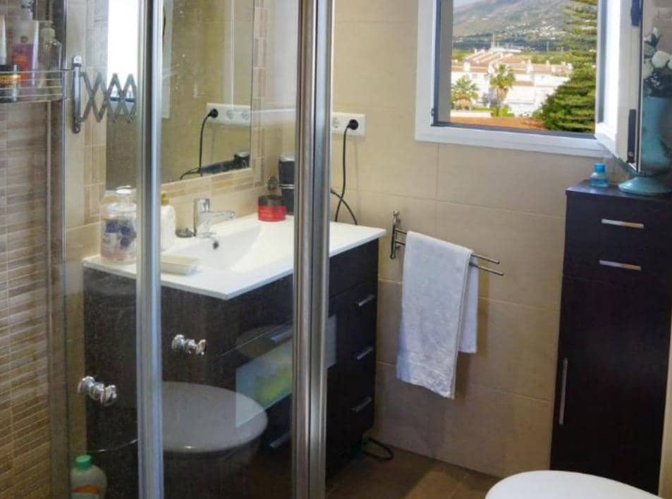 3 bedroom Flat for sale in Fuengirola with pool - € 388,000 (Ref: 9686544)