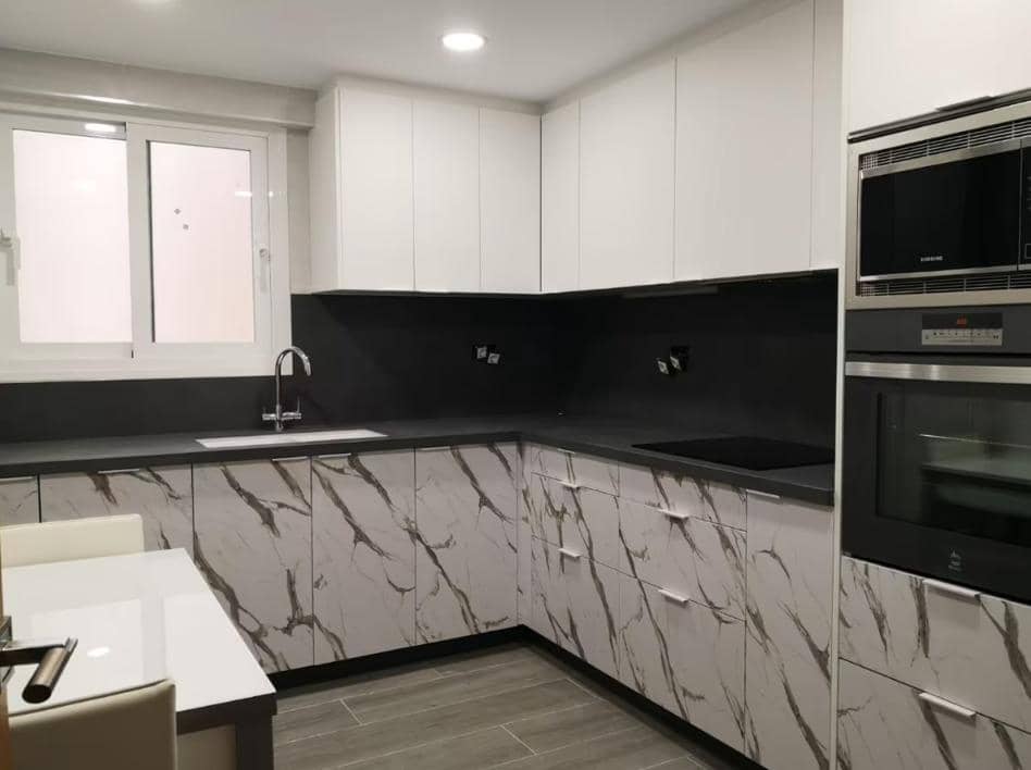 3 bedroom Flat for sale in Fuengirola with pool - € 388,000 (Ref: 9686544)