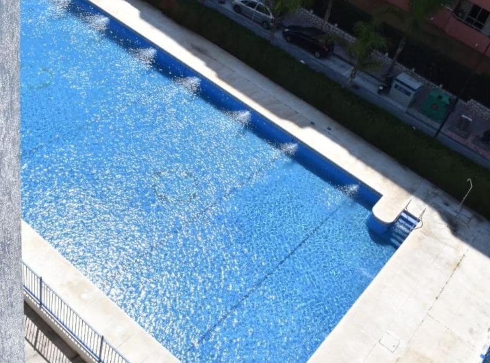 3 bedroom Flat for sale in Fuengirola with pool - € 388,000 (Ref: 9686544)