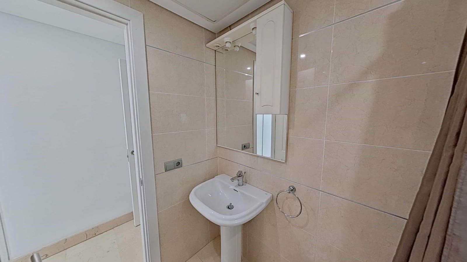 3 slaapkamer Flat te koop in Torrequebrada met zwembad garage - € 465.000 (Ref: 9686545)