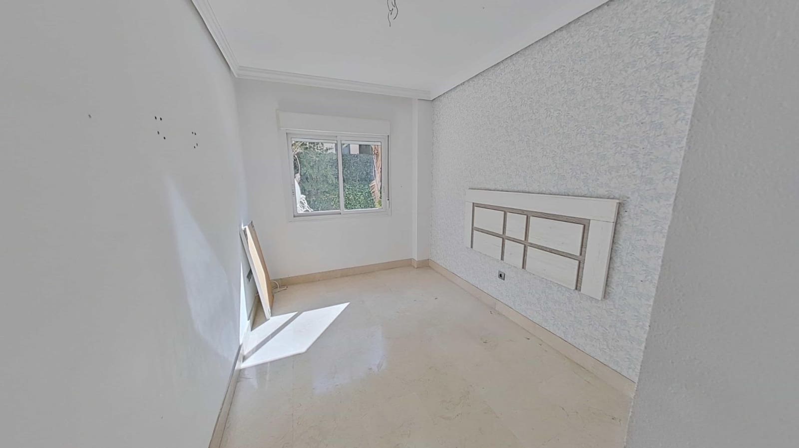 3 slaapkamer Flat te koop in Torrequebrada met zwembad garage - € 465.000 (Ref: 9686545)