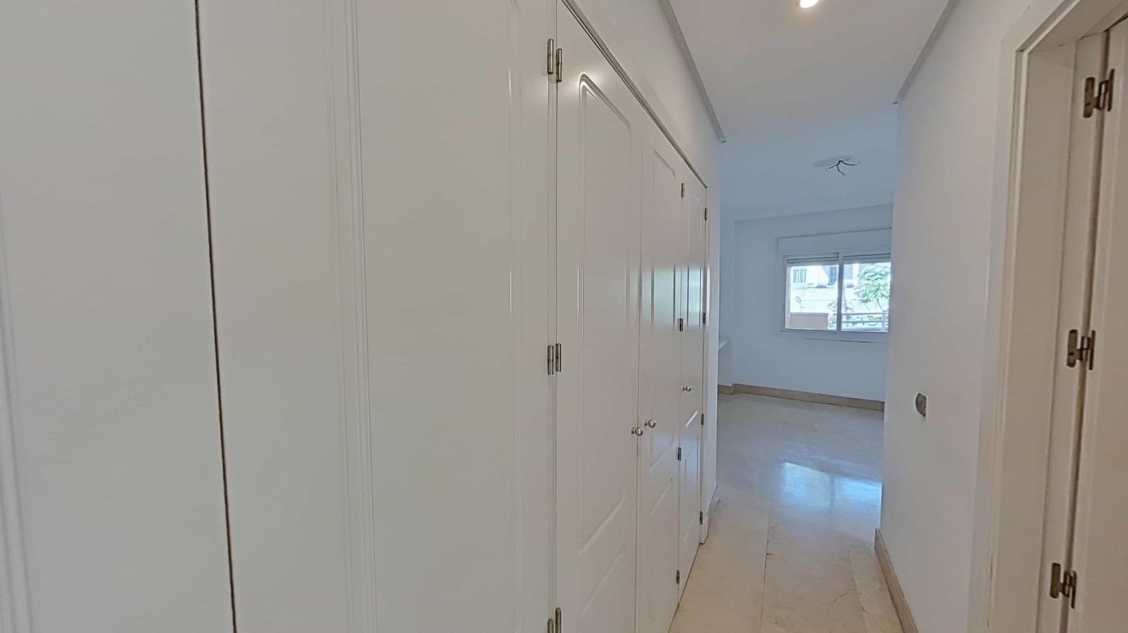 3 bedroom Flat for sale in Torrequebrada with pool garage - € 465,000 (Ref: 9686545)