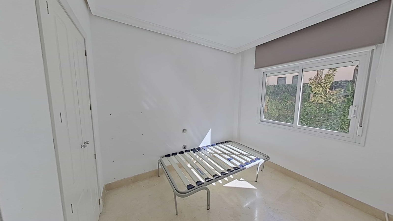 3 bedroom Flat for sale in Torrequebrada with pool garage - € 465,000 (Ref: 9686545)