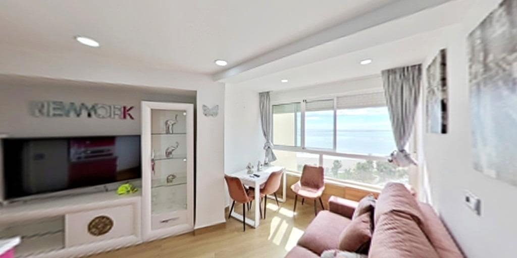 2 slaapkamer Appartement te koop in Benalmadena Costa met garage - € 394.000 (Ref: 9686546)