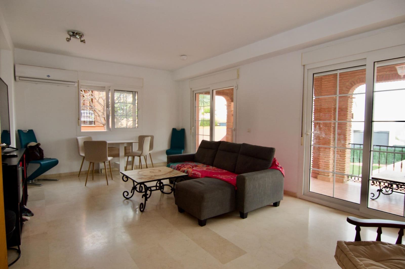 4 quarto Moradia para venda em Torrequebrada com garagem - 710 000 € (Ref: 9695432)