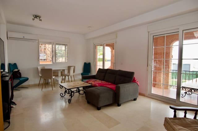 4 soverom Villa til salgs i Nueva Torrequebrada, Benalmádena med garasje - € 710 000 (Ref: 9695432)