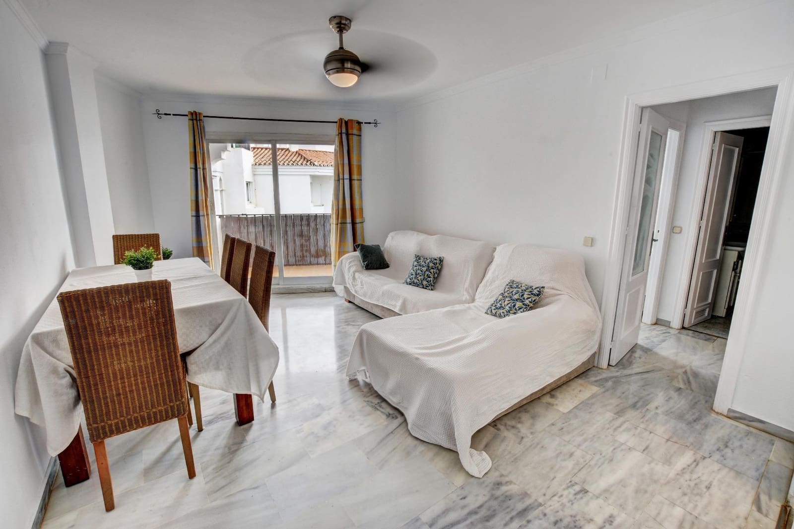 2 slaapkamer Flat te koop in Arroyo de la Miel met zwembad garage - € 289.000 (Ref: 9698875)