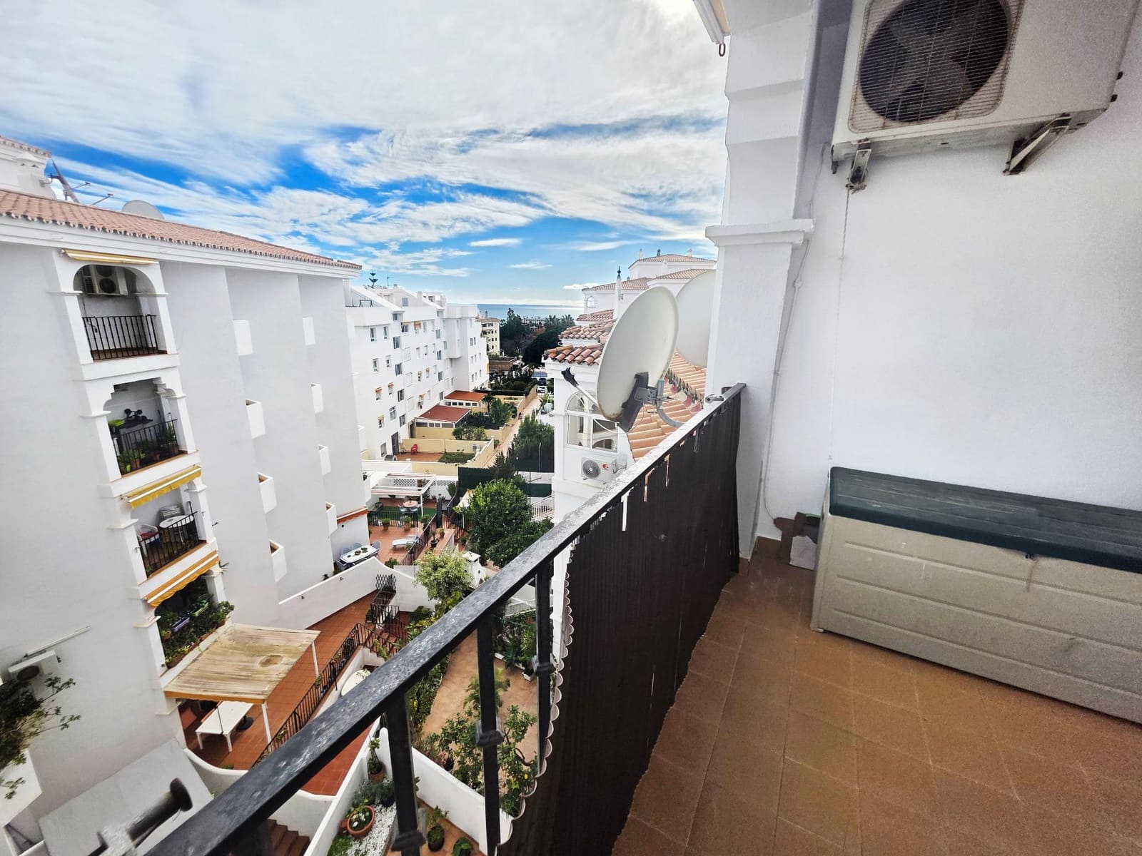 2 slaapkamer Flat te koop in Arroyo de la Miel met zwembad garage - € 289.000 (Ref: 9698875)