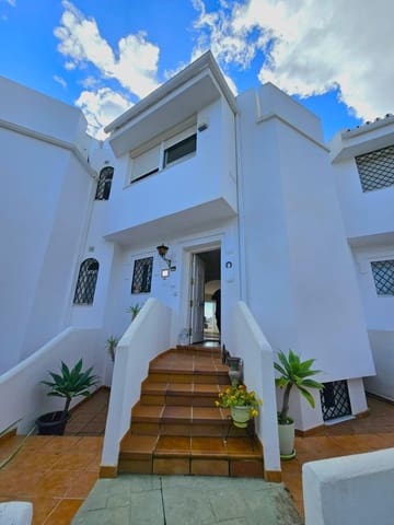 3 makuuhuone Rivitalo myytävänä paikassa Arroyo de la Miel, Benalmádena mukana uima-altaan 
autotalli - 570 000 € (Ref: 9712068)