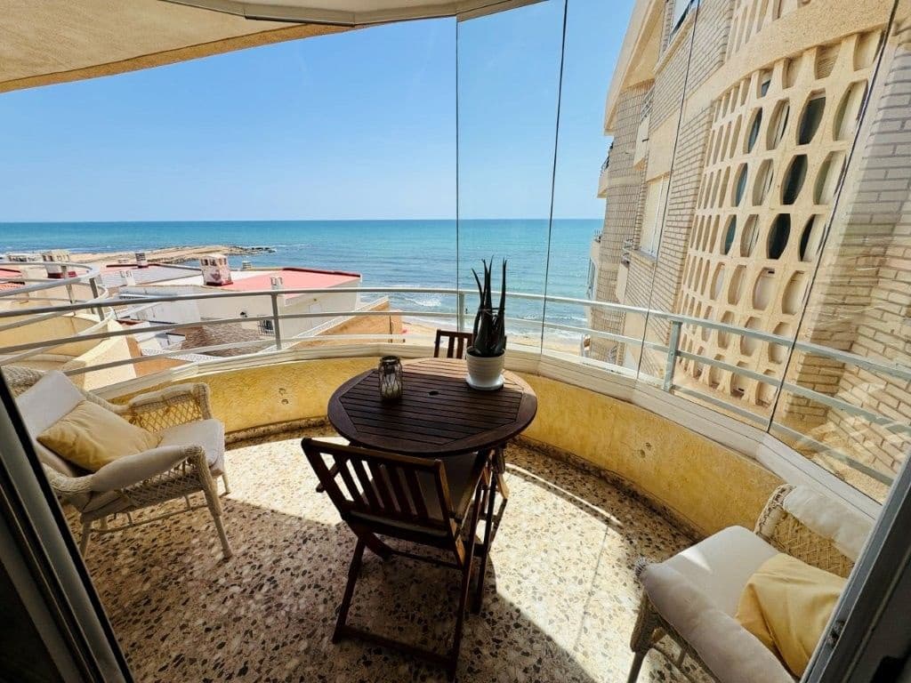3 slaapkamer Appartement te koop in Torrevieja met garage - € 279.000 (Ref: 10013396)