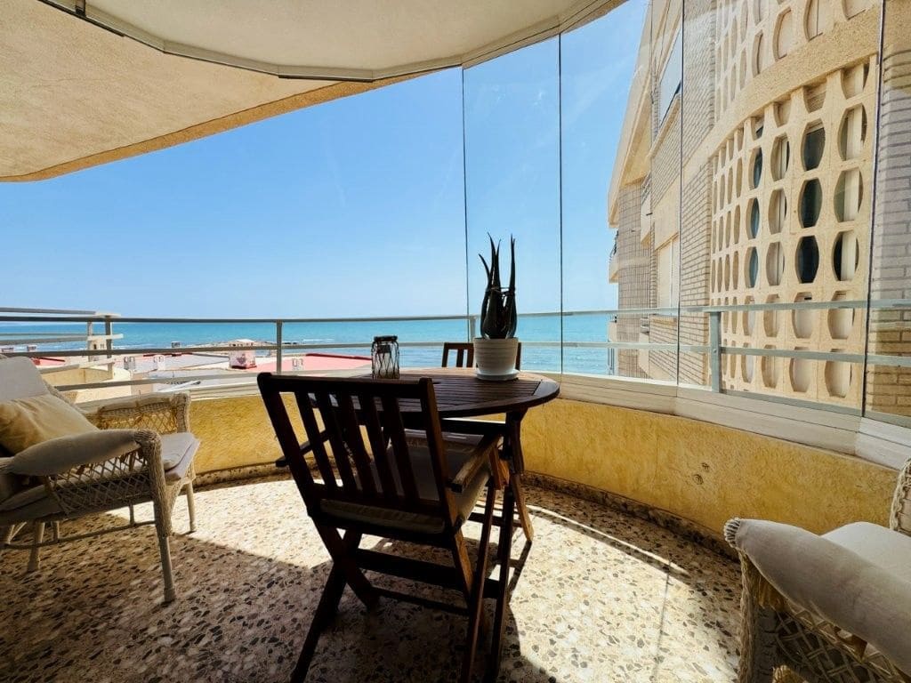 3 slaapkamer Appartement te koop in Torrevieja met garage - € 279.000 (Ref: 10013396)
