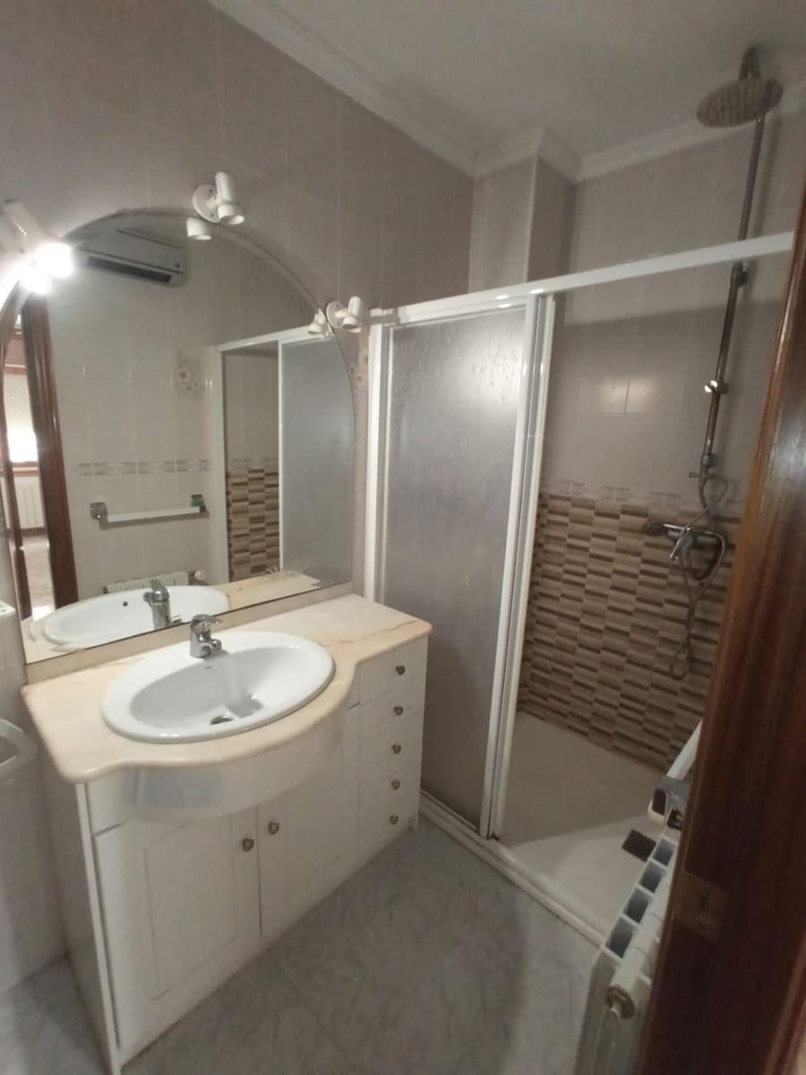 4 bedroom Villa for sale in Muchamiel / Mutxamel with garage - € 655,000 (Ref: 10029445)