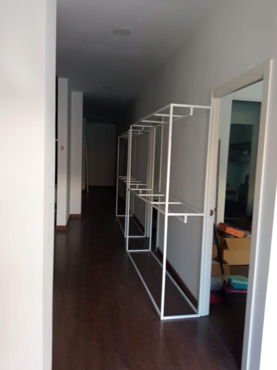 5 bedroom Commercial for sale in Muchamiel / Mutxamel - € 250,000 (Ref: 10029446)