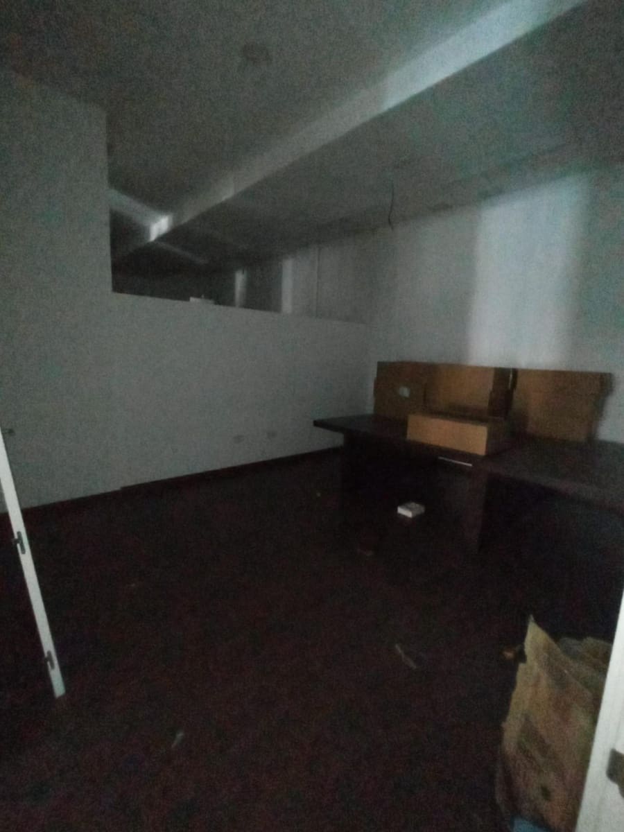 5 bedroom Commercial for sale in Muchamiel / Mutxamel - € 250,000 (Ref: 10029446)
