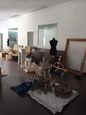 5 bedroom Commercial for sale in Muchamiel / Mutxamel - € 250,000 (Ref: 10029446)