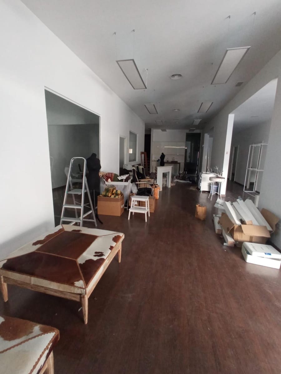 5 bedroom Commercial for sale in Muchamiel / Mutxamel - € 250,000 (Ref: 10029446)